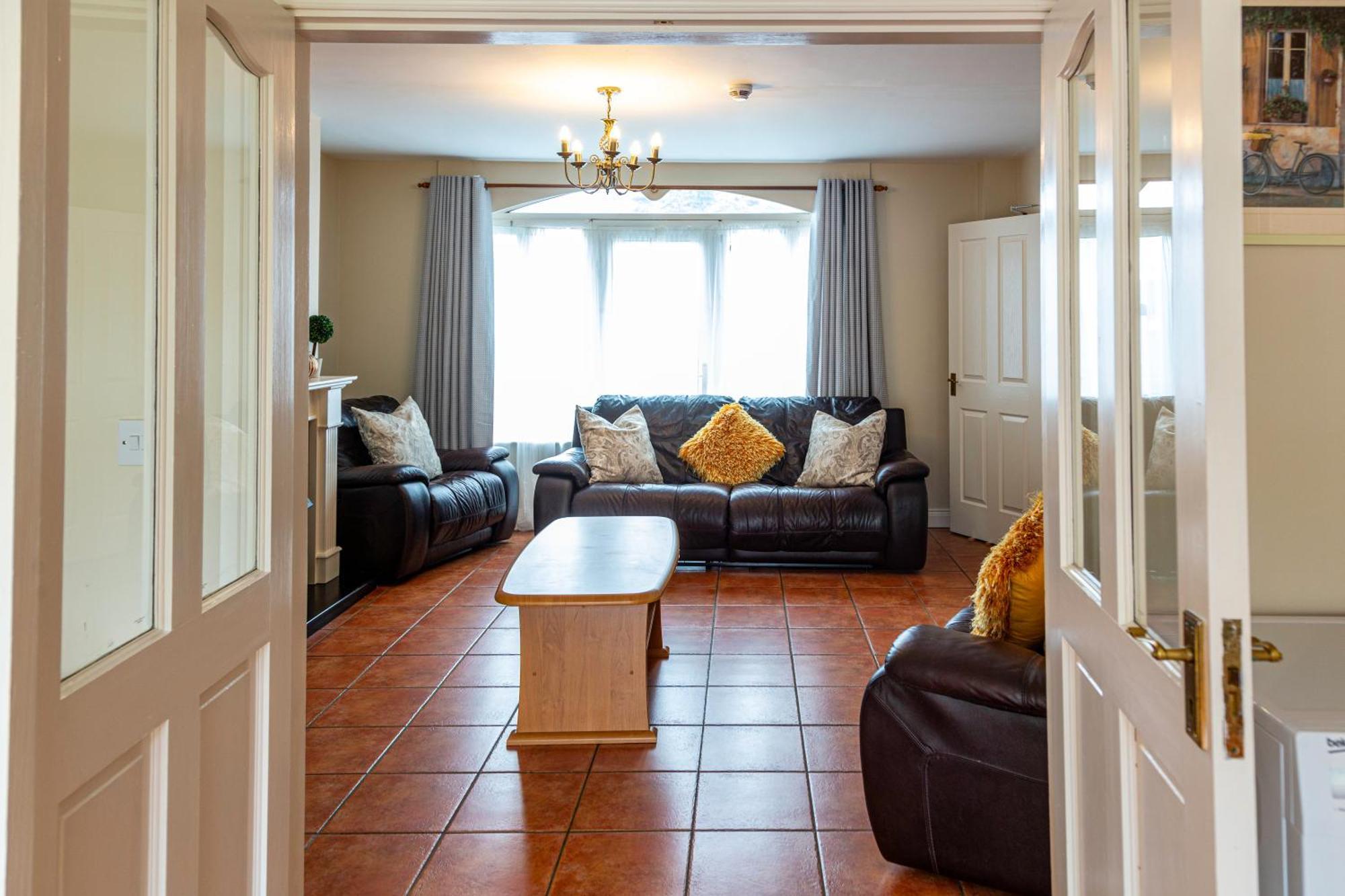 Kerry Holiday Homes At The Killarney Holiday Village Exterior foto